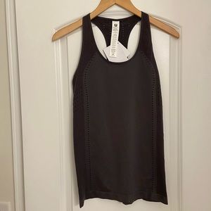 FABLETICS NWT Gray workout tank